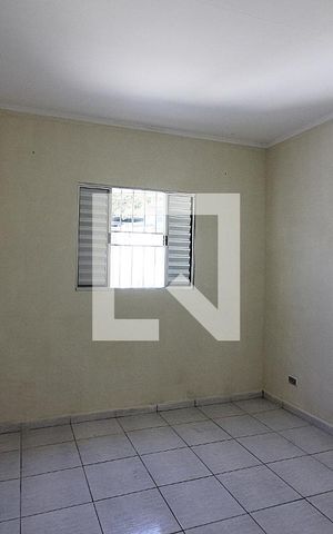 Casa para alugar com 50m², 2 quartos e 1 vagaQuarto 1 