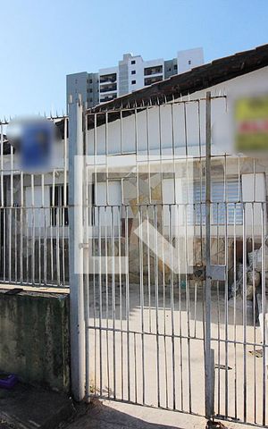 Casa para alugar com 50m², 2 quartos e 1 vagaFachada 