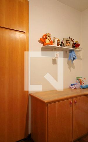 Apartamento à venda com 189m², 3 quartos e 2 vagasQuarto 2