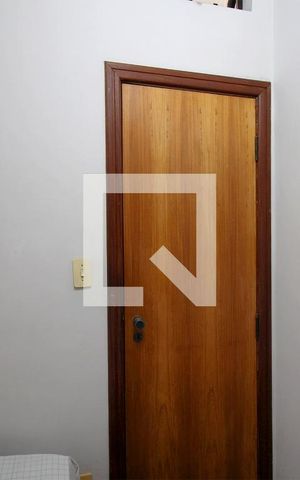 Apartamento à venda com 189m², 3 quartos e 2 vagasQuarto de Serviço