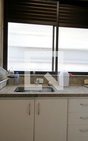 Apartamento à venda com 189m², 3 quartos e 2 vagasCozinha