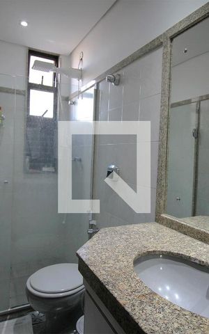 Apartamento à venda com 189m², 3 quartos e 2 vagasBanheiro da Suíte