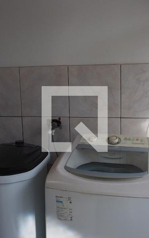 Casa à venda com 193m², 5 quartos e 2 vagasLavanderia