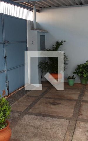 Casa à venda com 193m², 5 quartos e 2 vagasQuintal