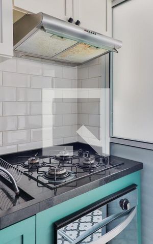 Apartamento à venda com 70m², 3 quartos e 2 vagas Apartamento à venda com 70m², 3 quartos e 2 vagasCozinha e Área de Serviço