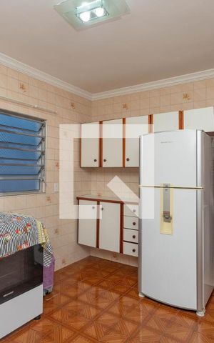 Casa à venda com 185m², 3 quartos e 1 vaga Casa à venda com 185m², 3 quartos e 1 vagaCozinha