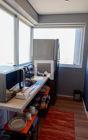 Apartamento à venda com 43m², 1 quarto e 1 vaga Apartamento à venda com 43m², 1 quarto e 1 vagaCozinha