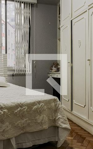 Apartamento à venda com 202m², 4 quartos e 3 vagas Apartamento à venda com 202m², 4 quartos e 3 vagasQuarto 3