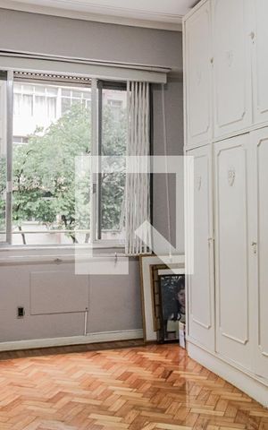 Apartamento à venda com 202m², 4 quartos e 3 vagas Apartamento à venda com 202m², 4 quartos e 3 vagasQuarto 2