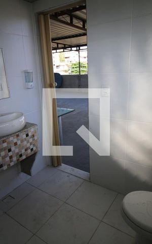 Casa à venda com 268m², 3 quartos e 1 vagaBanheiro de serviço