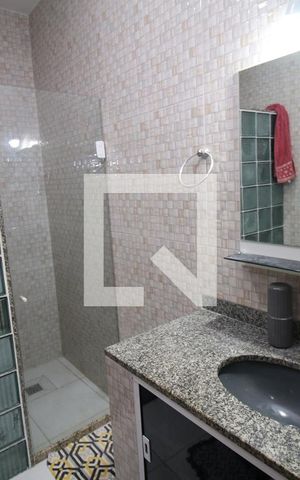Casa à venda com 268m², 3 quartos e 1 vagaBanheiro Social