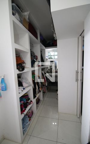 Casa à venda com 268m², 3 quartos e 1 vagaQuarto 1 - Suíte e Closed