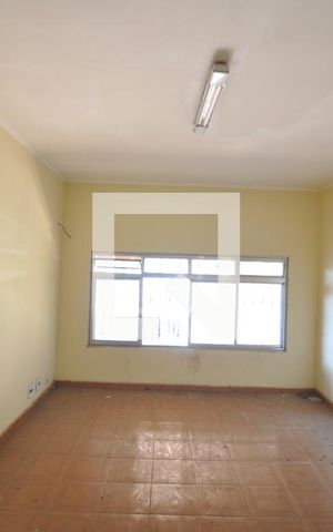 Casa à venda com 250m², 3 quartos e 1 vagaSala