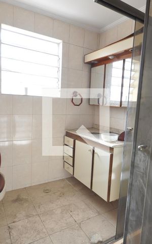 Casa à venda com 250m², 3 quartos e 1 vagaBanheiro