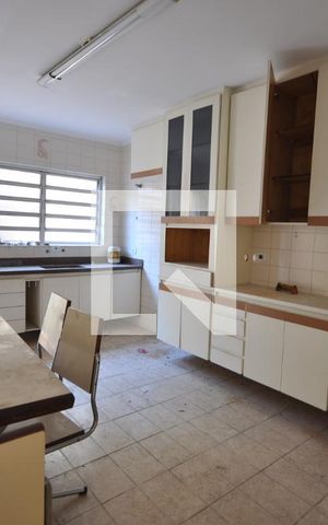 Casa à venda com 250m², 3 quartos e 1 vagaCozinha