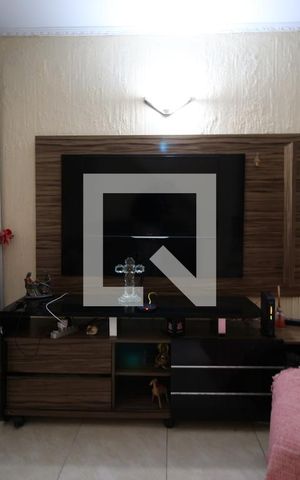 Casa à venda com 150m², 3 quartos e 2 vagasSala