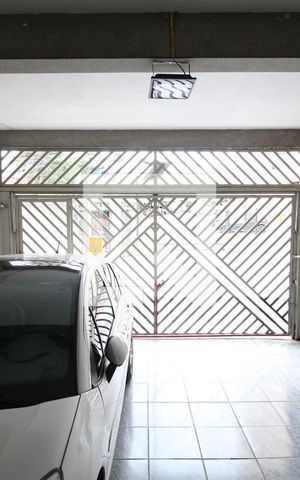 Casa à venda com 150m², 3 quartos e 2 vagasGaragem