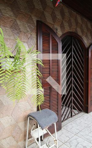 Casa à venda com 150m², 3 quartos e 2 vagasVaranda do quarto 2