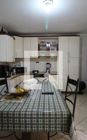 Casa à venda com 150m², 3 quartos e 2 vagasCozinha
