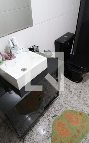 Casa à venda com 150m², 3 quartos e 2 vagasBanheiro