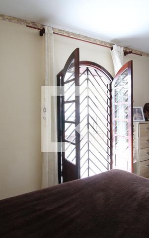 Casa à venda com 150m², 3 quartos e 2 vagasQuarto 2