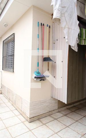 Casa à venda com 150m², 3 quartos e 2 vagasÁrea de Serviço