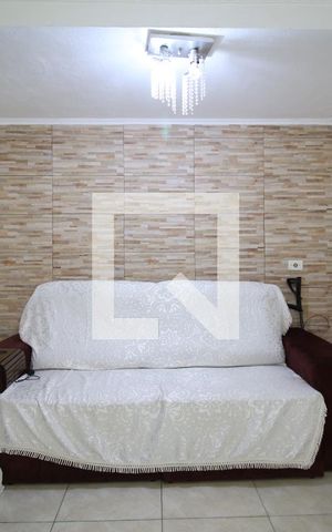 Casa à venda com 150m², 3 quartos e 2 vagasSala