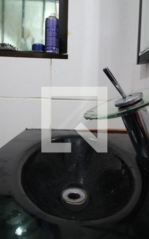 Casa à venda com 150m², 3 quartos e 2 vagasLavabo