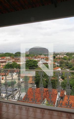 Casa de condomínio à venda com 480m², 4 quartos e 3 vagasSuíte 1