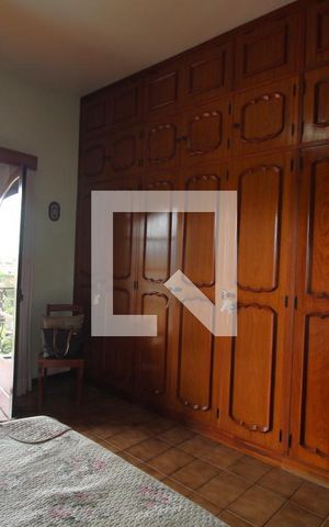 Casa de condomínio à venda com 480m², 4 quartos e 3 vagasSuíte 1