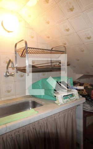 Casa de condomínio à venda com 480m², 4 quartos e 3 vagasCozinha da churrasqueira
