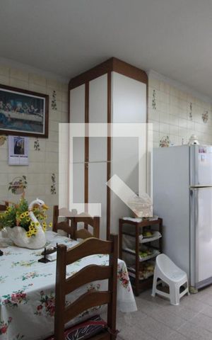 Casa de condomínio à venda com 480m², 4 quartos e 3 vagasCozinha