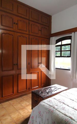 Casa de condomínio à venda com 480m², 4 quartos e 3 vagasSuíte 2