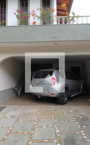 Casa de condomínio à venda com 480m², 4 quartos e 3 vagasGaragem