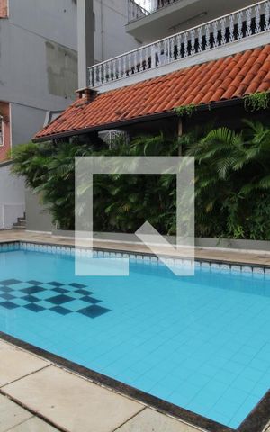 Casa de condomínio à venda com 480m², 4 quartos e 3 vagasPiscina