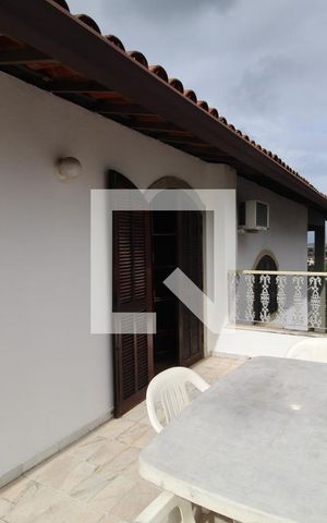 Casa de condomínio à venda com 480m², 4 quartos e 3 vagasVaranda do quarto 2 - Escritório