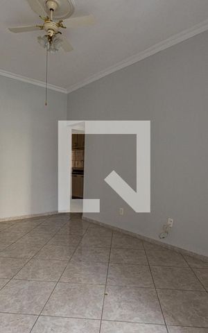 Apartamento à venda com 89m², 2 quartos e sem vaga Apartamento à venda com 89m², 2 quartos e sem vagaSala
