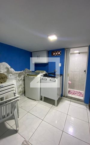 Casa à venda com 110m², 3 quartos e 1 vaga Casa à venda com 110m², 3 quartos e 1 vagaÁrea de serviço