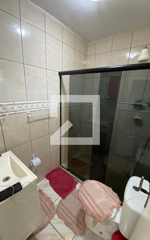 Casa à venda com 110m², 3 quartos e 1 vaga Casa à venda com 110m², 3 quartos e 1 vagaBanheiro Quarto 1
