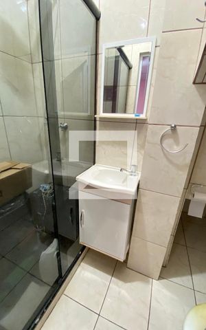 Casa à venda com 110m², 3 quartos e 1 vaga Casa à venda com 110m², 3 quartos e 1 vagaBanheiro Quarto 3