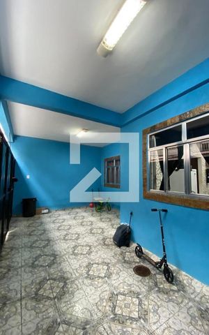 Casa à venda com 110m², 3 quartos e 1 vaga Casa à venda com 110m², 3 quartos e 1 vagaÁrea externa