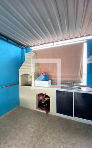 Casa à venda com 110m², 3 quartos e 1 vaga Casa à venda com 110m², 3 quartos e 1 vagaÁrea externa