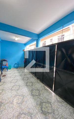 Casa à venda com 110m², 3 quartos e 1 vaga Casa à venda com 110m², 3 quartos e 1 vagaÁrea externa