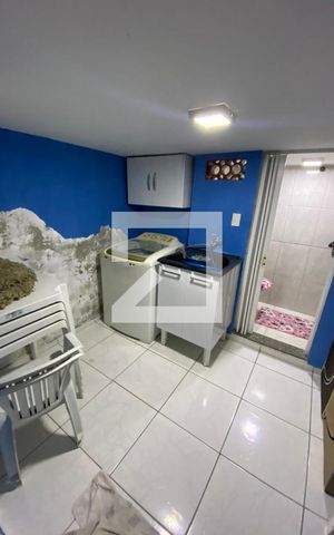 Casa à venda com 110m², 3 quartos e 1 vaga Casa à venda com 110m², 3 quartos e 1 vagaÁrea de serviço