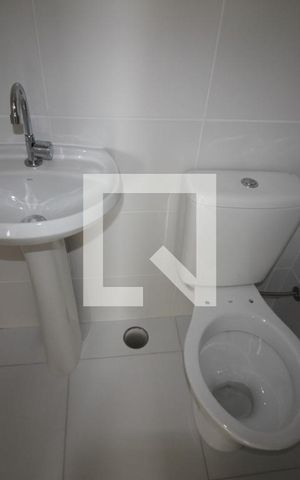 Apartamento à venda com 35m², 2 quartos e sem vagaBanheiro
