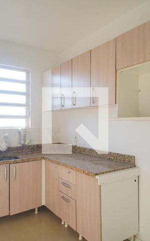 Apartamento à venda com 70m², 2 quartos e 1 vaga Apartamento à venda com 70m², 2 quartos e 1 vagaCozinha e Área de Serviço