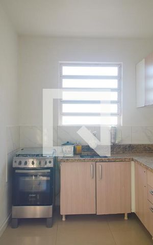 Apartamento à venda com 70m², 2 quartos e 1 vaga Apartamento à venda com 70m², 2 quartos e 1 vagaCozinha e Área de Serviço