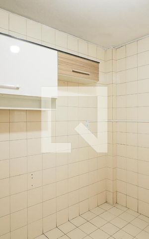 Apartamento à venda com 80m², 2 quartos e sem vagaCozinha e Área de Serviço