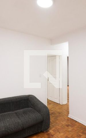 Apartamento à venda com 80m², 2 quartos e sem vagaSala