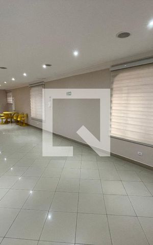 Apartamento à venda com 130m², 2 quartos e 2 vagas Apartamento à venda com 130m², 2 quartos e 2 vagasÁrea comum - Salão de festas